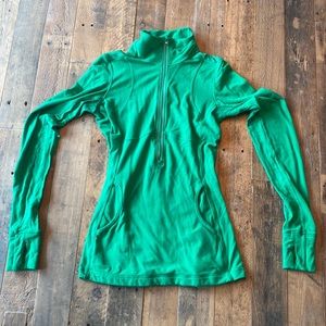 Lululemon Size 4 Kelly Green 1/2 Zip